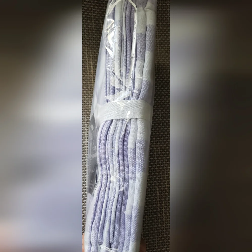 Cottoniva Lavender and White Checkered Napkins Set - Picture 6 of 6